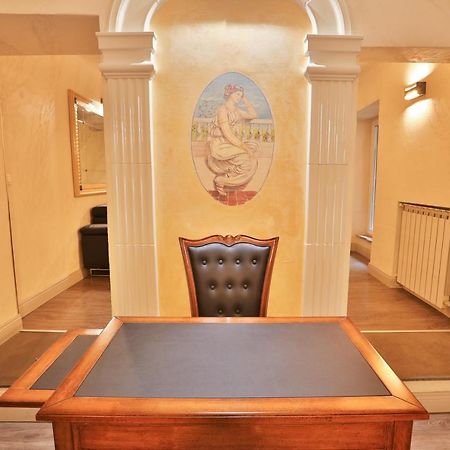 Grottini Luxury Suites ~ Pantheon Rome Buitenkant foto