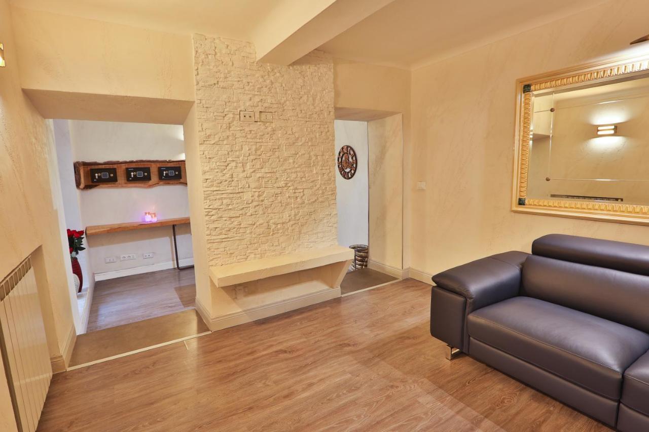 Grottini Luxury Suites ~ Pantheon Rome Buitenkant foto